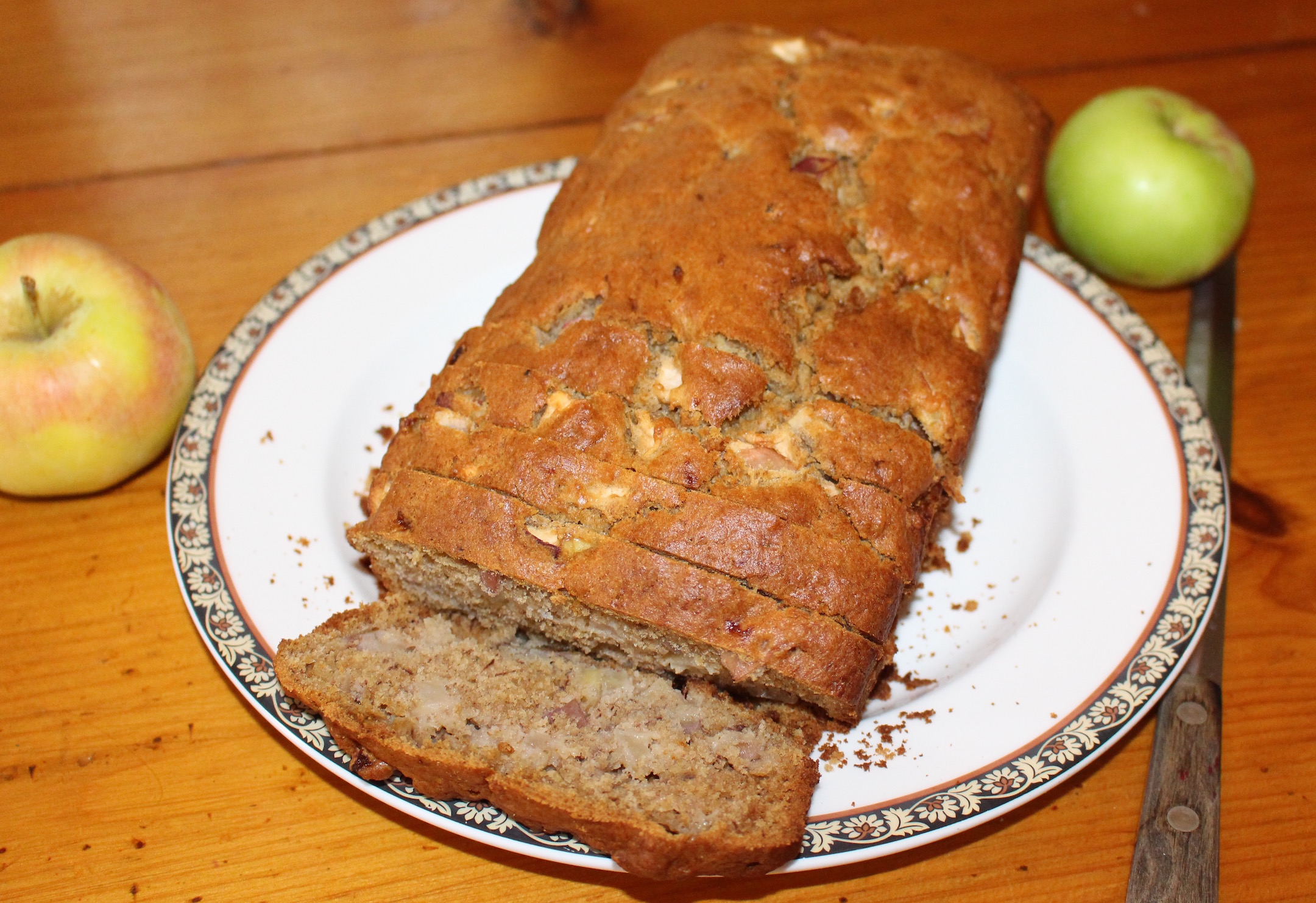 10 things to know about McIntosh, and Apple Banana Bread recipe - New